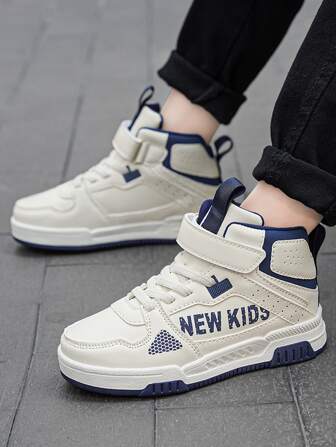 男孩字母細節前綁帶板鞋