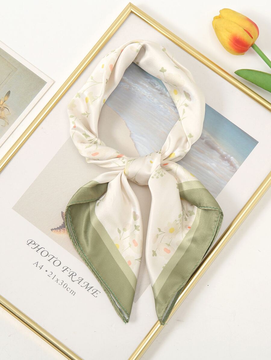 1 chiếc Khăn Bandana nữ thời trang Ditsy họa tiết hoa - Nhiều màu - Xem 1