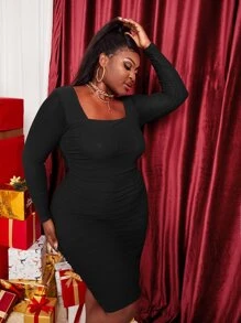 Slaydiva Plus Square Neck Ruched Bodycon Dress - Black - View 5