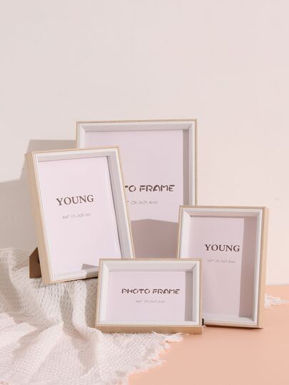 1入組自然木色牆掛展示箱，帶白色內飾和亞克力封面，現代極簡風格