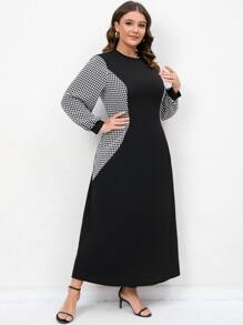Mulvari Plus Houndstooth Print Lantern Sleeve Dress - Black - View 3