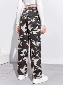 SHEIN Teen Girls Pocket Patched Camo Cargo Jeans - Multicolor - View 2