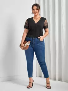 SHEIN Frenchy Plus Contrast Lace Tee - Black - View 3