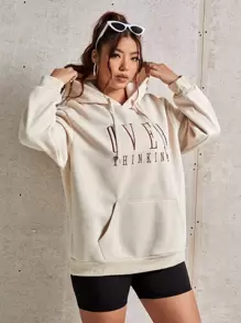 SHEIN EZwear 大碼字母圖案袋鼠口袋落肩袖抽繩保暖連帽衫 - 米色 - 查看 4
