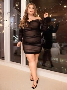SHEIN CURVE+ Vestido ajustado de hombros descubiertos fruncido de malla - Negro - Ver 4
