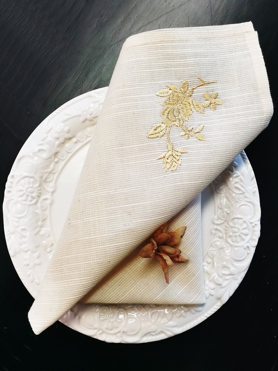 4入組花卉刺繡餐巾