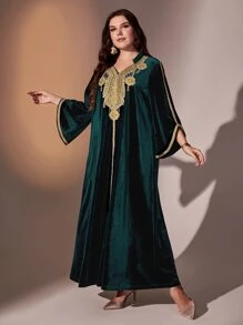 Al Najma 大碼凸花蕾絲貼花喇叭袖絲絨連衣裙 - 墨綠色 - 查看 1