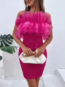 Allurite Robe moulante à volants exagérés à ruché - Rose vif - Voir 1