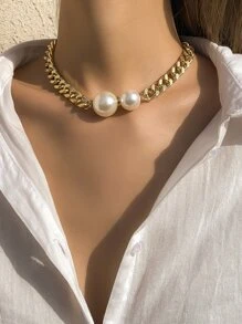Faux Pearl Decor Necklace
