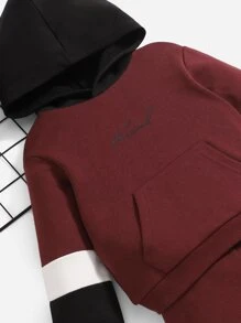 SHEIN 嬰兒字母圖案袋鼠口袋連帽衫和運動褲 - 紫紅色 - 查看 4