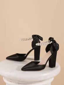 Zapatos de tacón con tira de tobillo de satén, decorados con perlas falsas y lazos, elegantes, para el otoño/invierno 2025, Día de San Valentín
