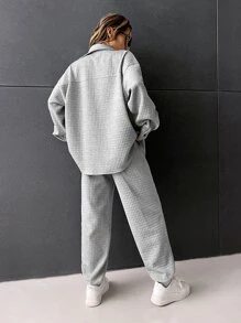 SHEIN EZwear Bộ đồ hai mảnh nữ Nút Đắp vá Lá thư Giải trí - Màu Xám nhạt - Xem 2