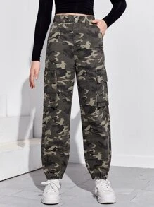 SHEIN Teen Girls Camo Cargo Jeans