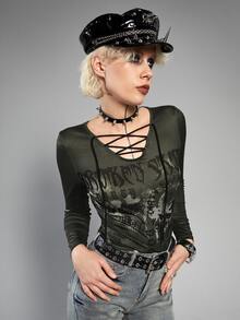 ROMWE Lace Up Front Letter Skull Graphic Tee - Dark Green - View 4