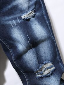 Manfinity LEGND 男士棉漂白水洗破洞貓抓緊身牛仔褲 - 深色水洗藍 - 查看 3