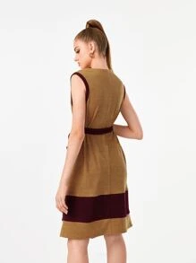 Emily Ann 補丁口袋腰帶外套馬甲