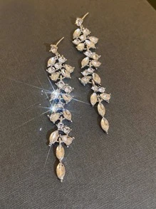 水鑽裝飾耳墜 - 銀色 - 查看 2