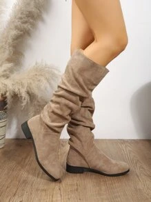 粗跟仿麂皮褶皺靴