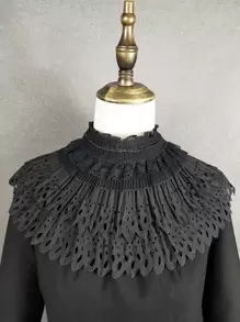 Hollow Out Scallop Trim Dickey Collar - Black - View 1