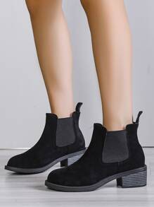 Minimalist Slip-On Faux Suede Chelsea Boots - Black - View 3
