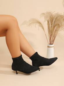 Minimalist Point Toe Heeled Faux Suede Sock Boots - Black - View 4