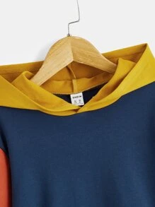 SHEIN 男孩撞色袋鼠口袋落肩袖連帽衫和運動褲 - 彩色 - 查看 6