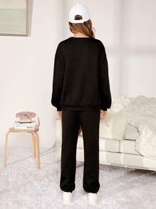 SHEIN Teen Girls Figure Graphic Pullover & Sweatpants - Black - View 2