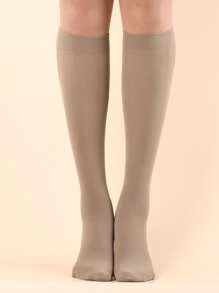 Calcetines altos unicolor