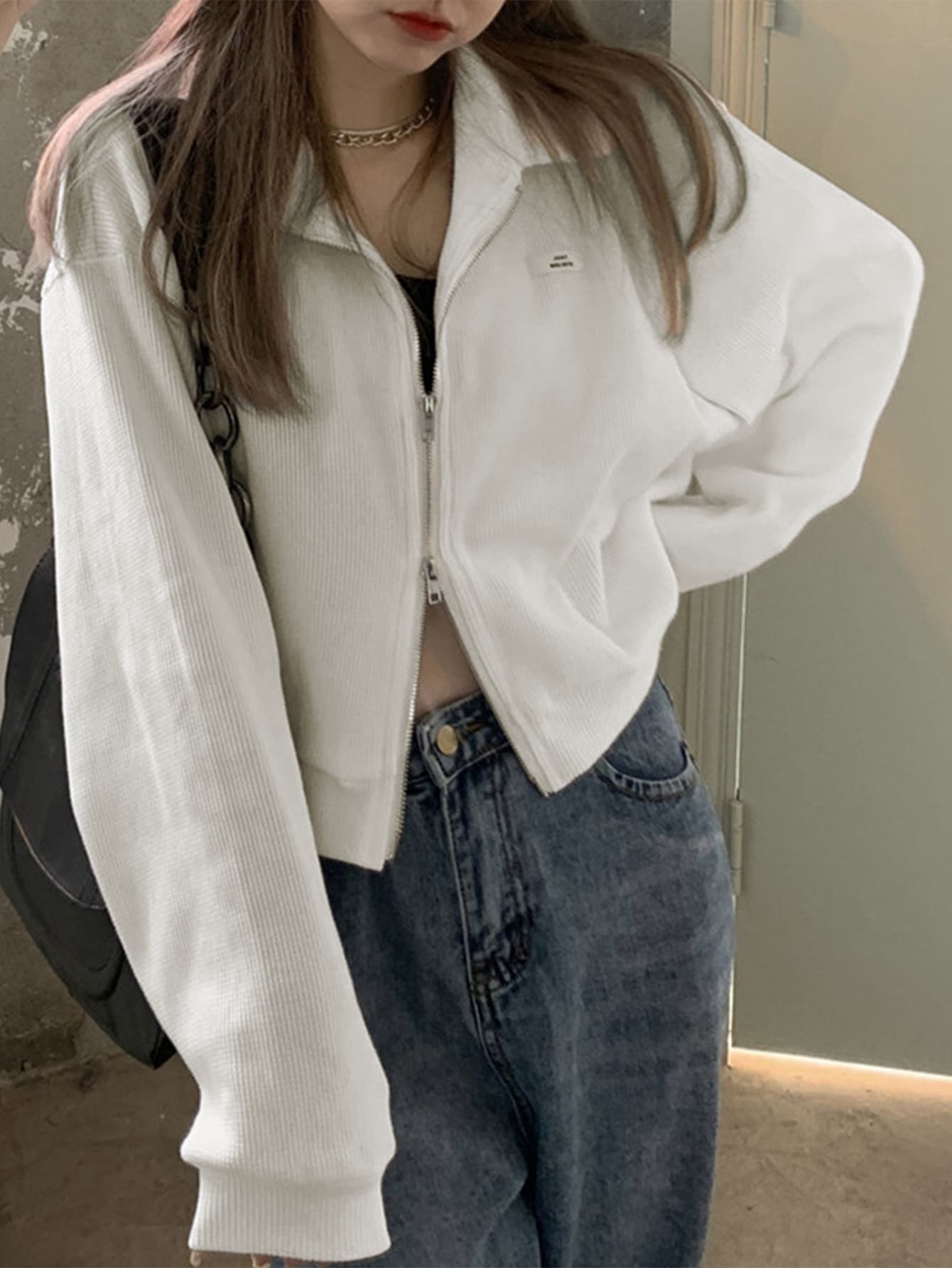 Letter Patched  Zip Through Drop Shoulder Crop Sweatshirt