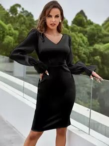 YISIKADO Flounce Sleeve Slit Back Bodycon Dress - Black - View 1