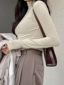 DAZY 纯色高领T恤，秋季长袖女式上衣 - 杏色 - 查看 2