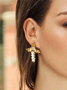 Aretes de mariposa con decoración de perlas falsas - Amarillo Oro - Ver 2