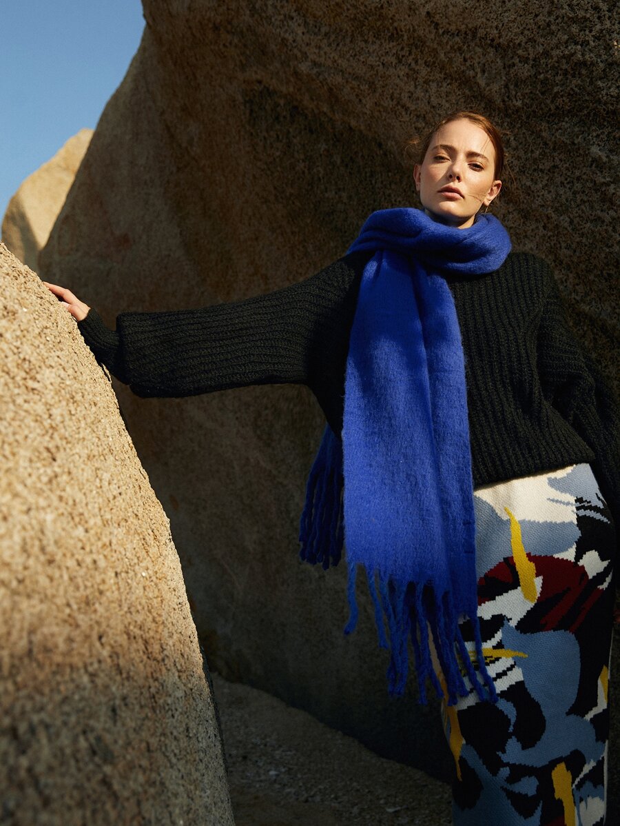 MOTF PREMIUM FRINGE TRIM SCARF - Royal Blue - View 1