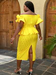 Plus Off Shoulder Butterfly Sleeve Lace Peplum Split Back Dress - Yellow - View 2
