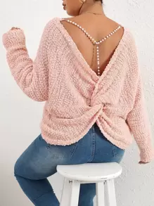 Vionelle Áo len chui đầu tay kiểu dáng trễ vai, điểm nhấn là chi tiết dây chuyền ngọc trai giả, thích hợp cho mùa thu đông. - Màu Hồng baby - Xem 1