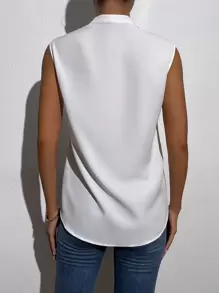 SHEIN Essnce Solid Notched Neck Sleeveless Blouse - White - View 2