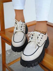 Contrast Binding Lace-up Front Flatform Oxford Shoes - Beige - View 7