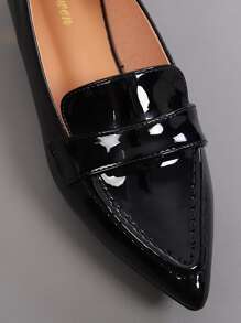 Mocasines minimalistas del penique del dedo del pie del punto, zapatos planos del color sólido de las mujeres elegantes negras - Negro - Ver 5
