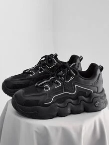 Men Letter Patch Decor Lace-up Front Chunky Sneakers - Black - View 1