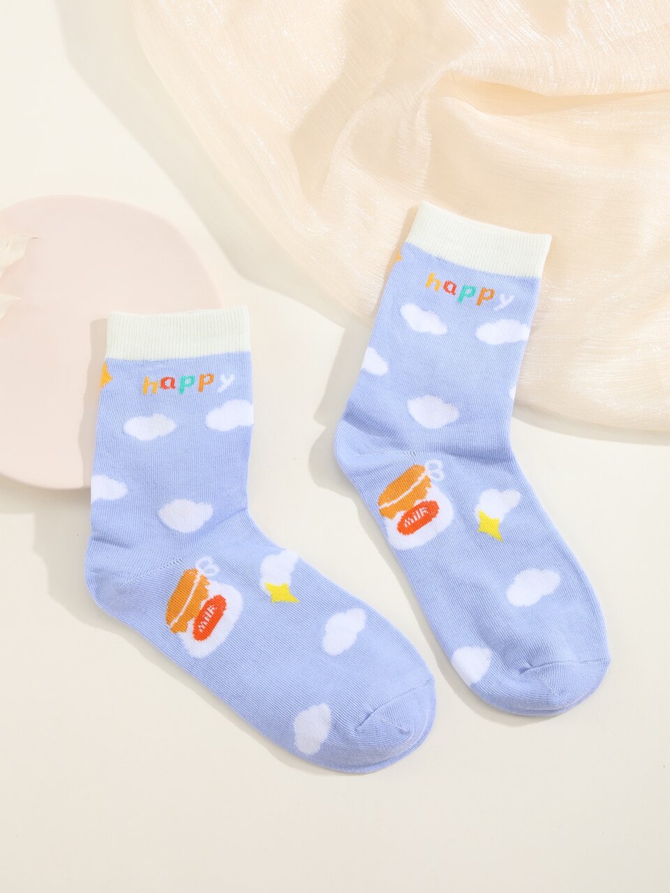 Cloud & Figure Graphic Crew Socks