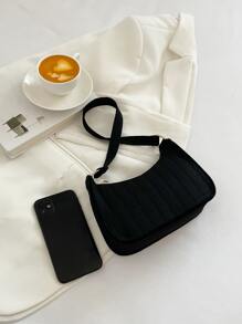 Bolsa hobo mini em relevo geométrico - Preto - Ver 4