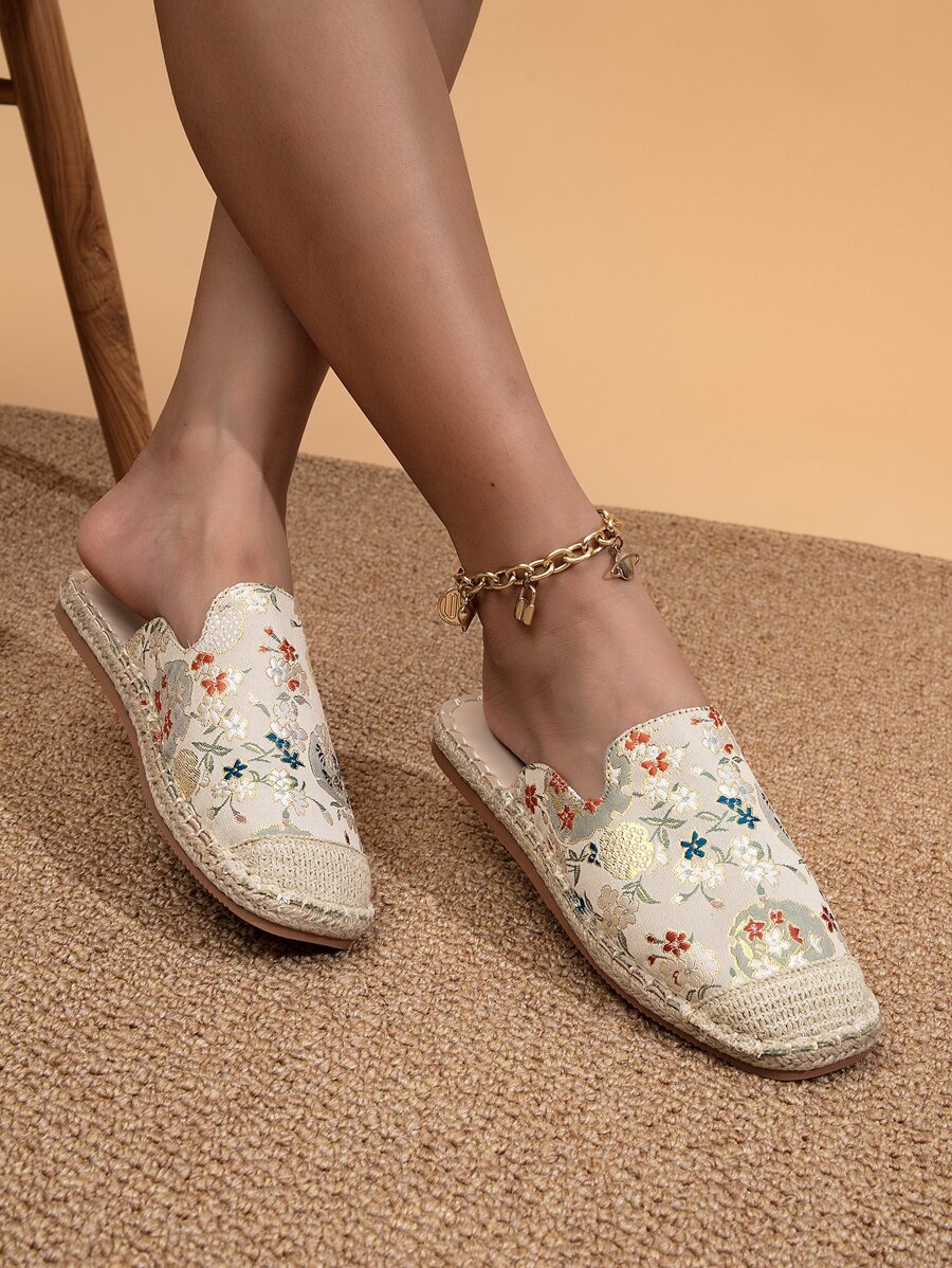 Floral Embroidered Canvas Espadrille Flats - Multicolor - View 1
