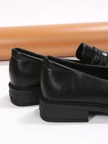 Fall/Winter 2024 Spring/Summer Thick Sole Slip-On Loafers For Women, British Style Leather Flats, Work/Casual Black Retro Real Leather Platform Oxfords - Black - View 5