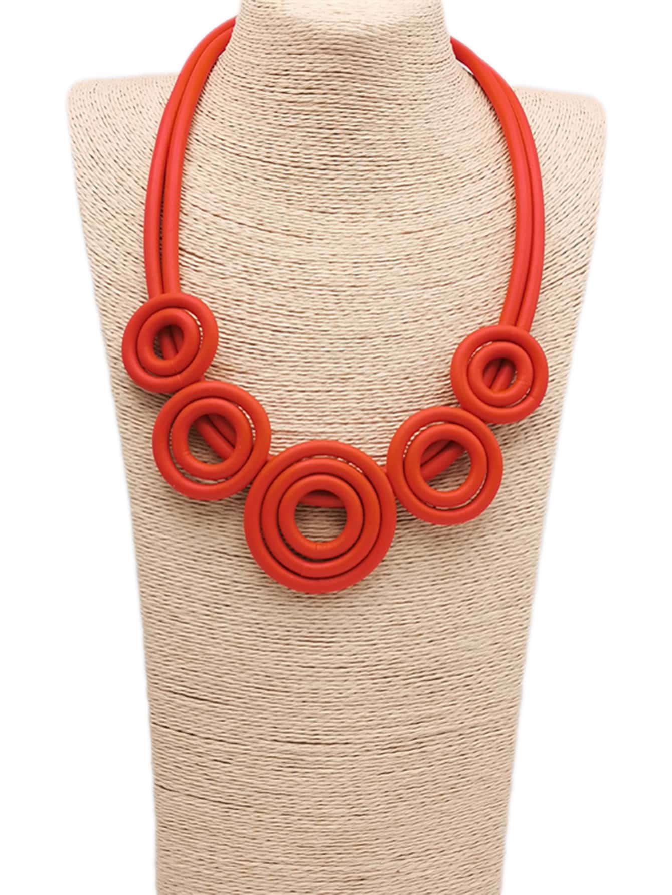 Un collar de joyería hecha a mano redondo al estilo bohemio con colores coloridos de goma - Rojo - Ver 1