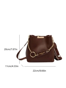 Letter Graphic Chain Decor Square Bag Small Bucket Thick Chain Crossbody Bag, PU Leather Textured Bag Purse, Classic Versatile Fashion Shoulder Bag - Brown - View 4