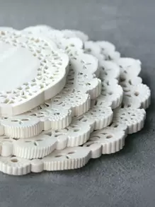 100pcs Hollow Lace Random Decorative Craft Paper Back To School