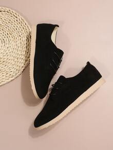 Faux Suede Lace-up Front Flat Oxfords - Black - View 3