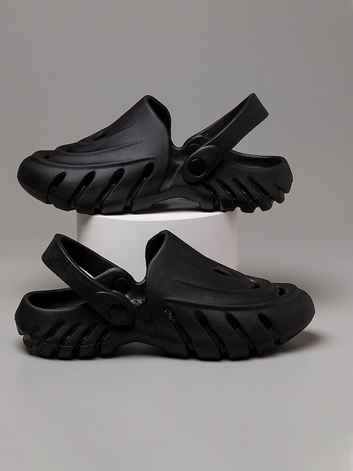 Guốc Nữ màu trơn Đúng mốt - màu đen - Xem 1