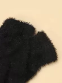 Fluffy Warm Gloves - Black - View 3