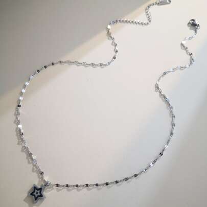 Star Pendant Necklace